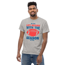 Load image into Gallery viewer, T-Shirt &quot;Life Begins With The Season&quot;
